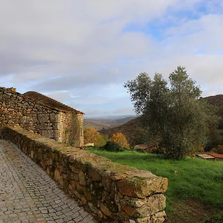 Ferienhaus Casa Do Soito. Avelas de Ambom
